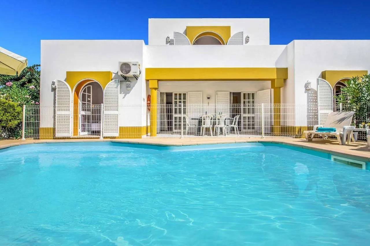 אלבופיירה Villa Arines פורטוגל
