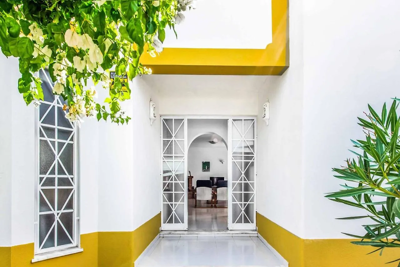 אלבופיירה Villa Arines