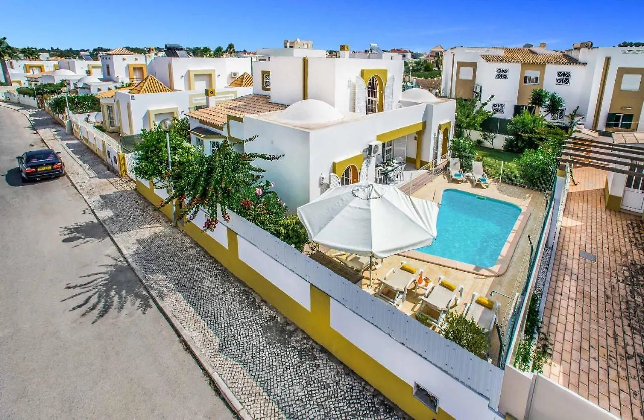 אלבופיירה Villa Arines