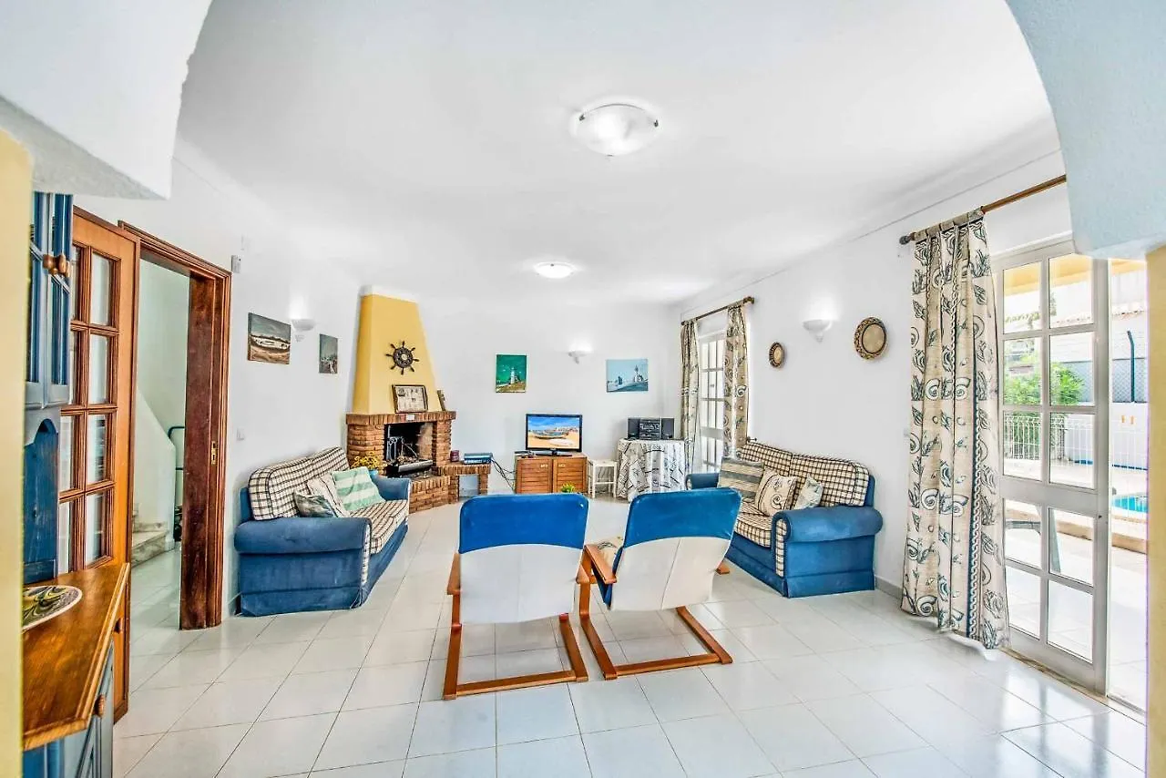 אלבופיירה Villa Arines פורטוגל